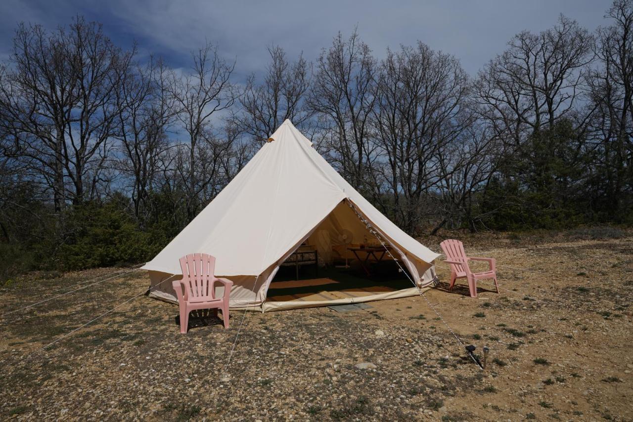 Camping Arbre De Vie 蒙塔尼亚克 外观 照片