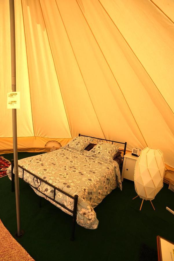 Camping Arbre De Vie 蒙塔尼亚克 外观 照片