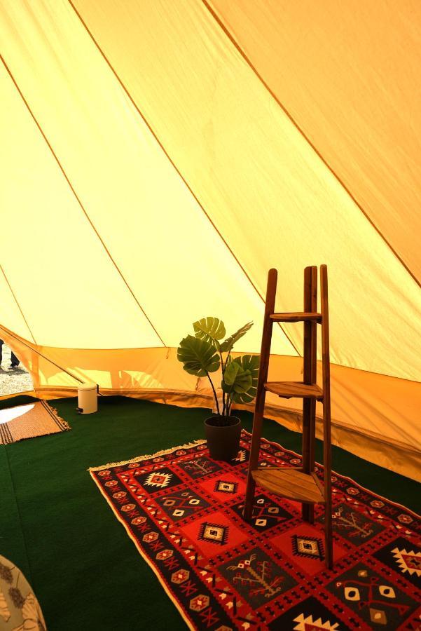 Camping Arbre De Vie 蒙塔尼亚克 外观 照片