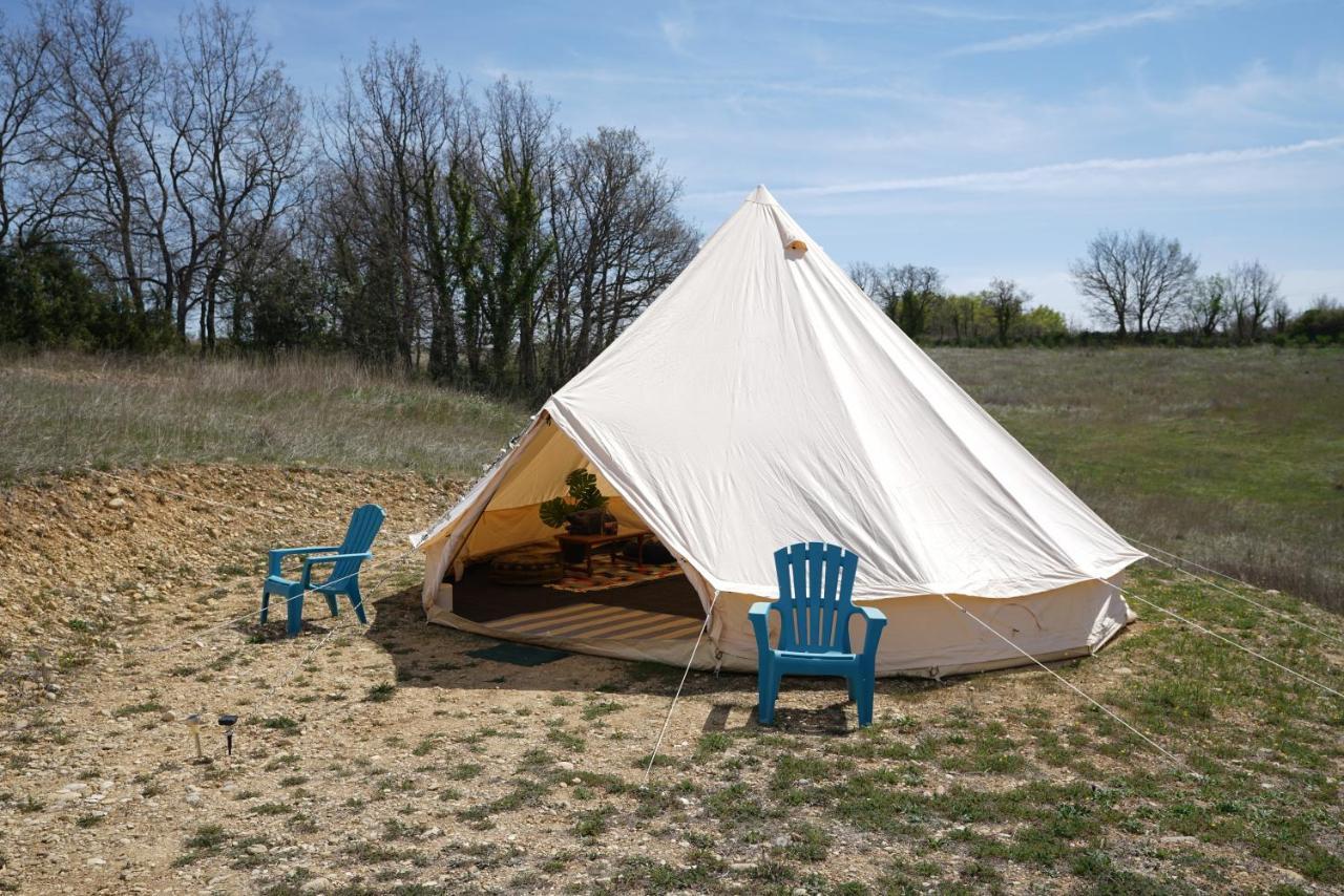 Camping Arbre De Vie 蒙塔尼亚克 外观 照片