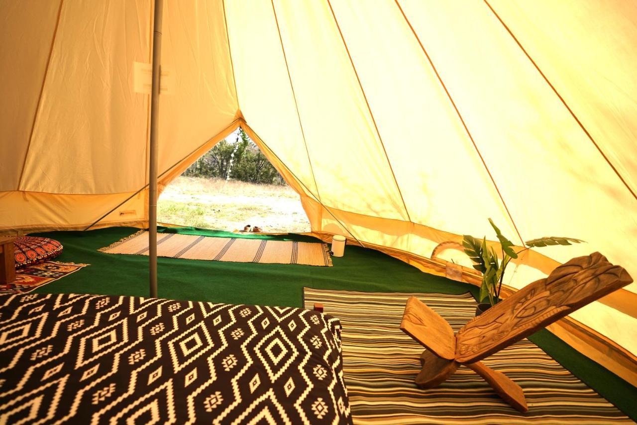 Camping Arbre De Vie 蒙塔尼亚克 外观 照片