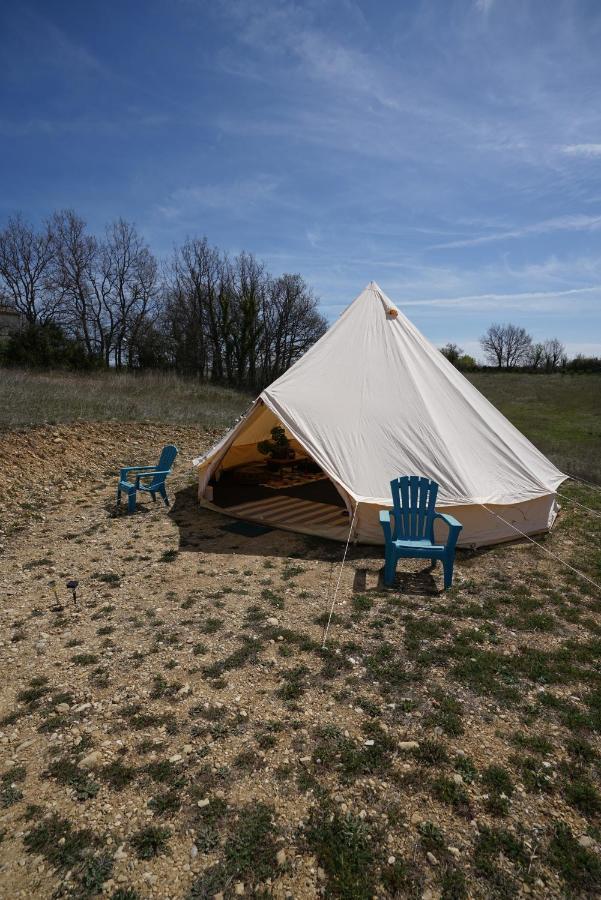 Camping Arbre De Vie 蒙塔尼亚克 外观 照片